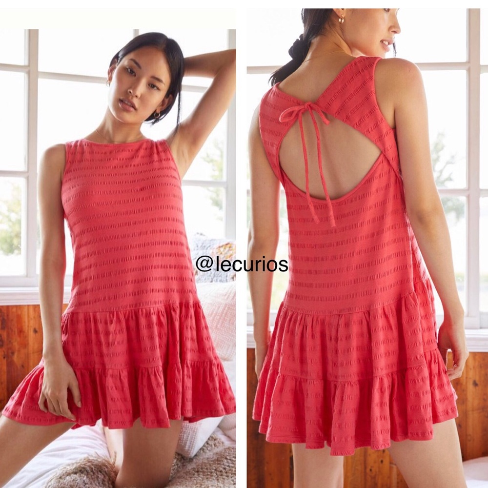 NWT Anthropologie Flounced Open-Back Mini Dress. Size Small